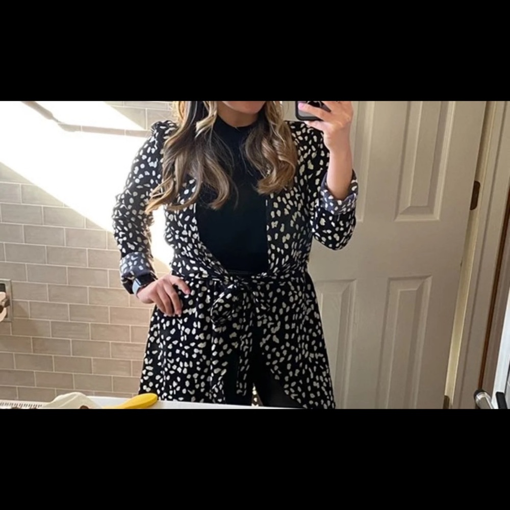 High low long sleeve duster